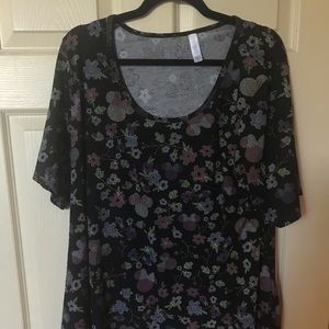 LulaRoe Disney T-shirt. Mickey ears print. 2x